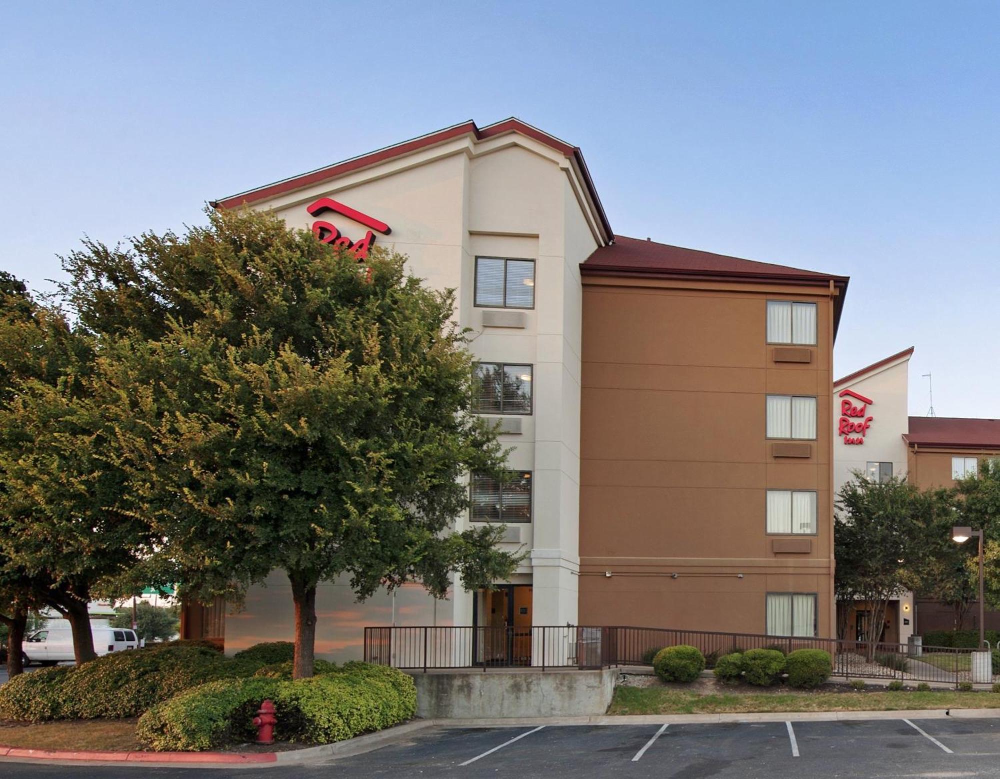 Red Roof Inn Plus+ Austin South Bagian luar foto