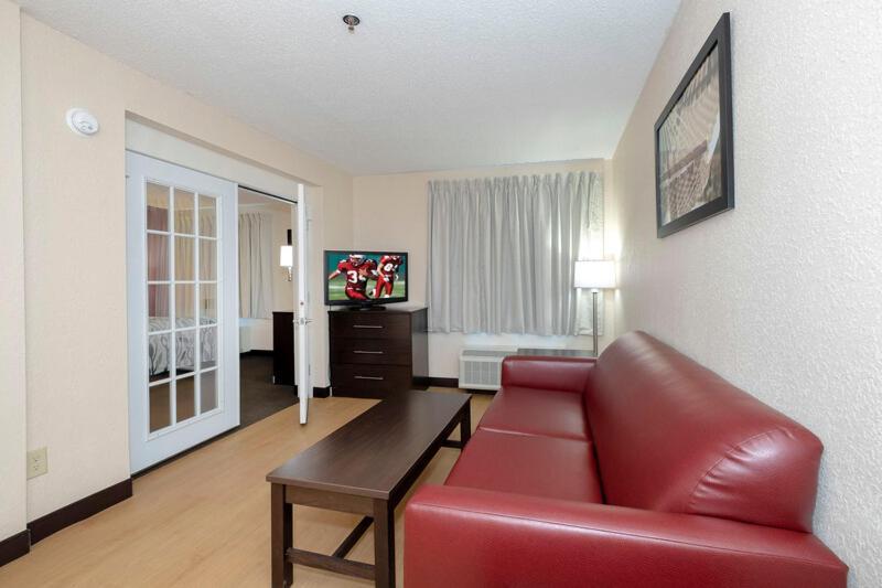 Red Roof Inn Plus+ Austin South Bagian luar foto