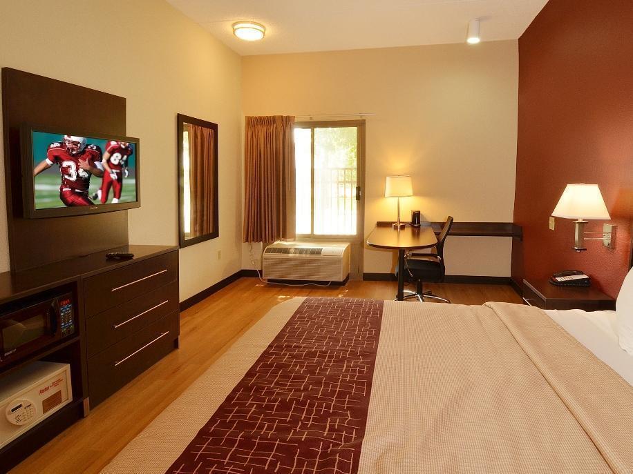 Red Roof Inn Plus+ Austin South Bagian luar foto